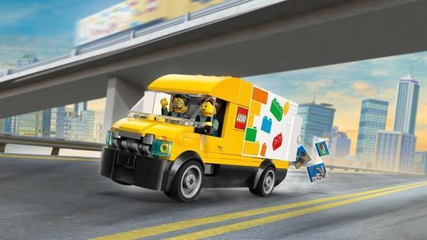Конструктор LEGO City Фургон LEGO&reg; 276 Деталей afk-186573 фото