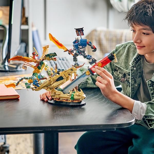 Конструктор LEGO&reg; NINJAGO&reg; Битва біля черепа Дракона з мечем, 1016 детлей afk-186964 фото
