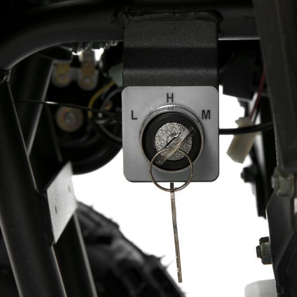 Квадроцикл HB-FFG1000-2-3 мотор 1000W, 3акум 12V/12AH, 25км/год, до 45кг, світло, чорно-червоний mp-338119 фото
