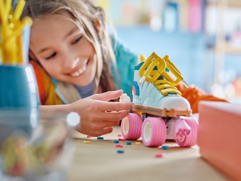 Конструктор LEGO Creator Ретро ролики, 342 деталі 31148 bab-395865 фото