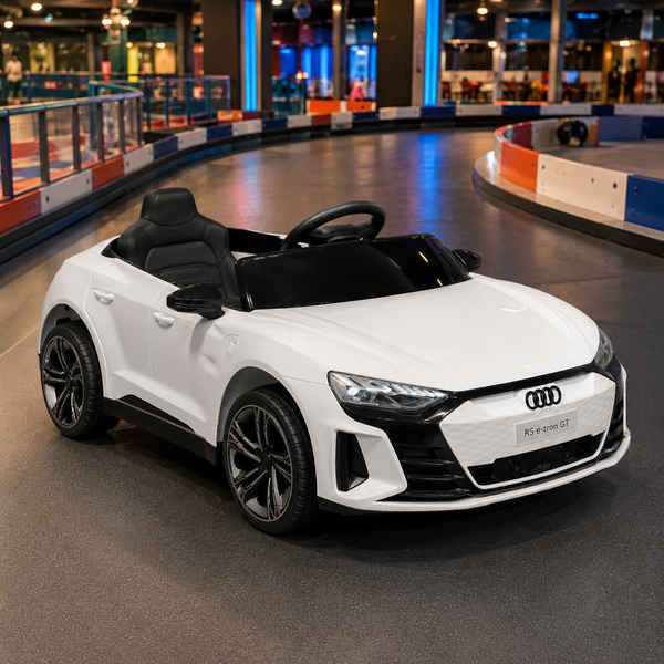 Детский электромобиль Bambi M 4938 EBLR-1 Audi RS e-tron GT белый, 2 мотора по 30W, EVA, экокожа, MP3, USB, TF, Bluetooth mp-276184 фото