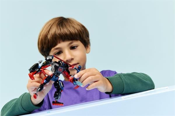 Конструктор LEGO Super Heroes Marvel Робот Майлза Моралеза vs Людина-павук 2099 135 Деталей afk-186604 фото