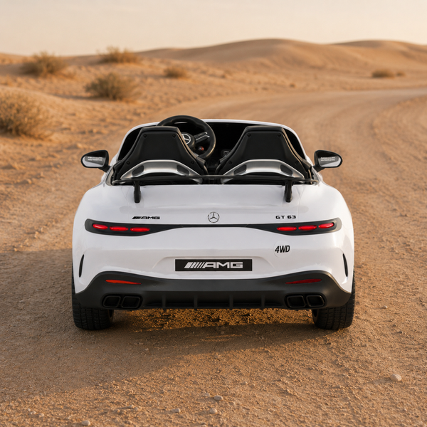 Дитячий електромобіль Mercedes-AMG GT R Roadster M 6313EBLR-1 білий, двомісний, 4 мотори по 200W, EVA, шкіра, MP3, Bluetooth mp-339068 фото