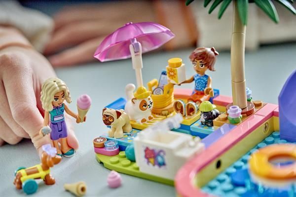 Конструктор LEGO&reg; Friends Веселий день в аквапарку Набір конструктора, 278 деталі afk-186917 фото