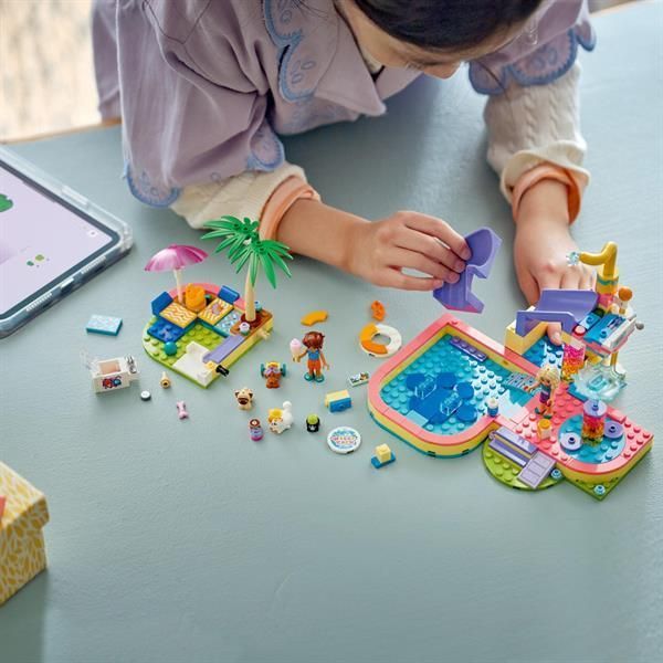 Конструктор LEGO&reg; Friends Веселий день в аквапарку Набір конструктора, 278 деталі afk-186917 фото