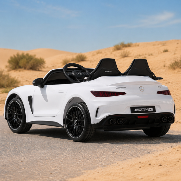 Двухместный детский электромобиль Mercedes-AMG GT R Roadster M 6315EBLR-1 белый, 2 мотора по 320W, EVA, кожа, Bluetooth, MP3 mp-340542 фото