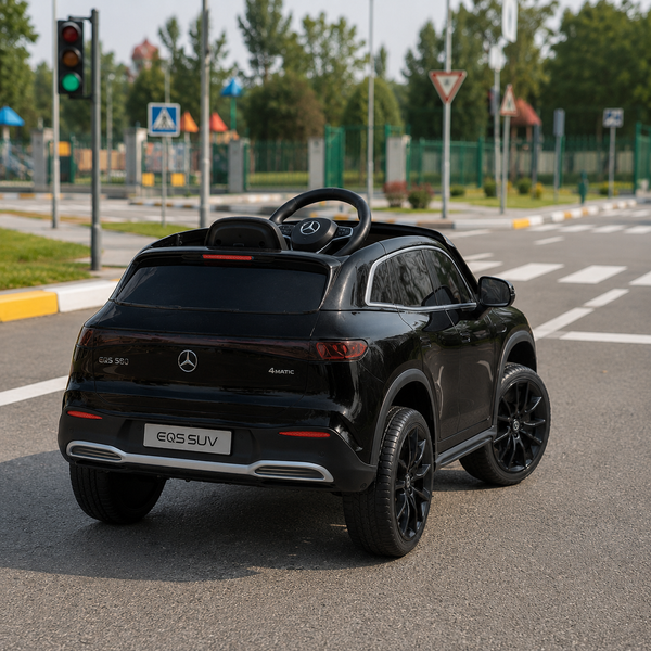 Детский электромобиль Mercedes-Benz EQS 580 4MATIC SUV M 6161EBLR-2 черный, 2 мотора по 45W, EVA, экокожа, MP3, USB, Bluetooth mp-314155 фото
