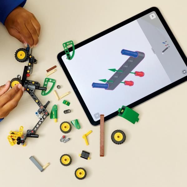 Конструктор LEGO Technic Колесный комбайн John Deere 1470H 117 Деталей afk-186528 фото