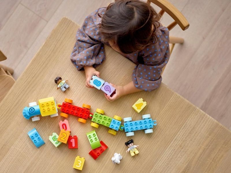 Конструктор LEGO DUPLO Поезд с цифрами Учимся считать, 23 детали 10954 bab-395824 фото