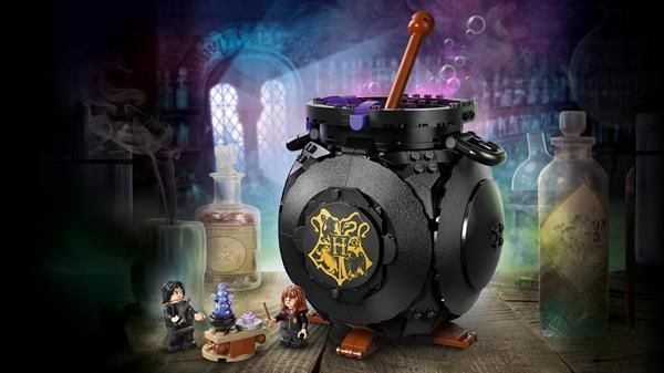 Конструктор LEGO Harry Potter TM Котел: Таємний клас зіллєваріння 652 Деталі afk-186614 фото