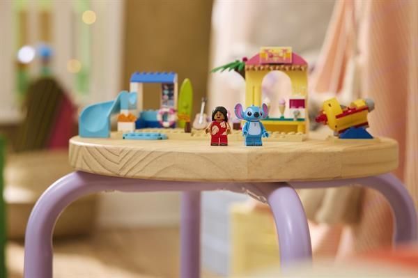Конструктор LEGO&reg; Disney Веселье на пляже с Лило и Стичем, 113 деталей afk-186935 фото