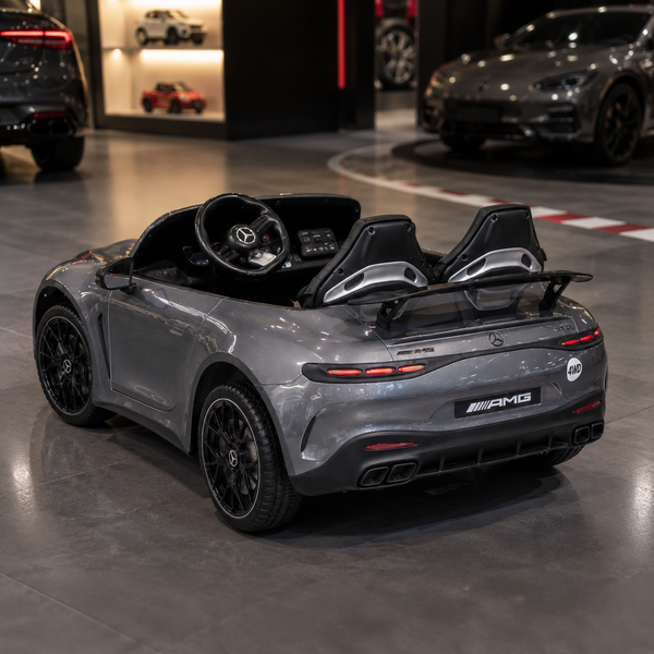 Детский электромобиль Mercedes-AMG GT R Roadster M 6315EBLRS-11 серый двухместный, 2 мотора по 320W, EVA, кожа, Bluetooth, MP3 mp-343643 фото